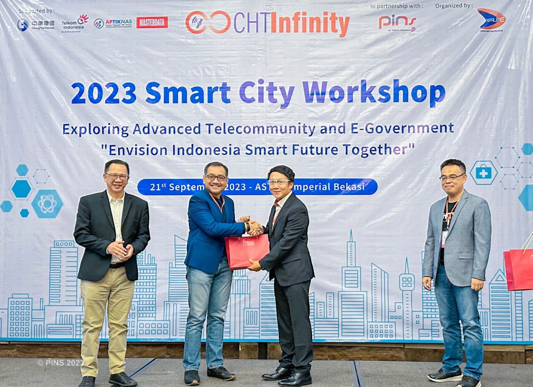Telkom Luncurkan Program ESG 2024 sebagai Bagian Transformasi TelkomGroup